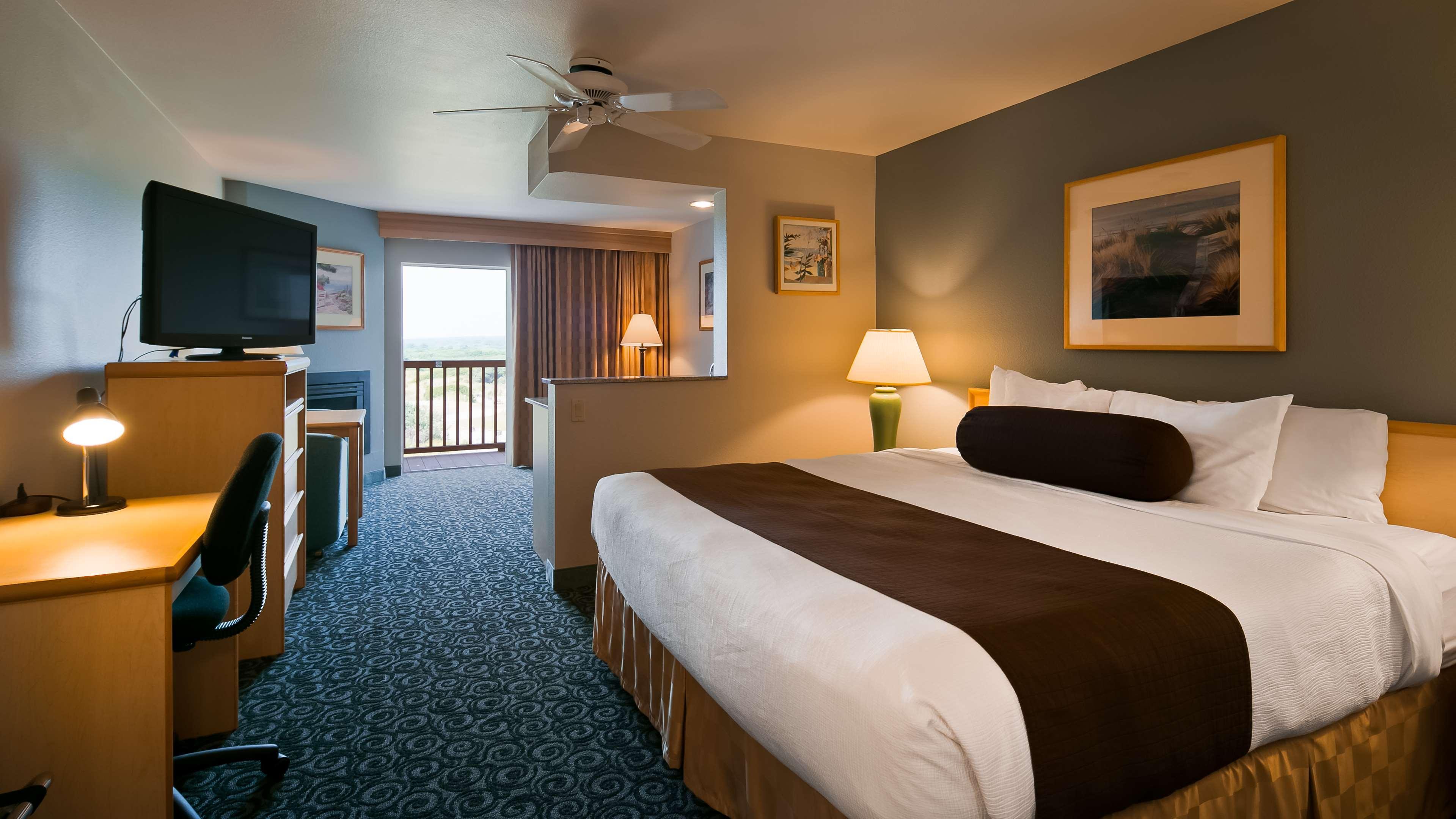 Lighthouse Suites Inn Ocean Shores Exterior photo