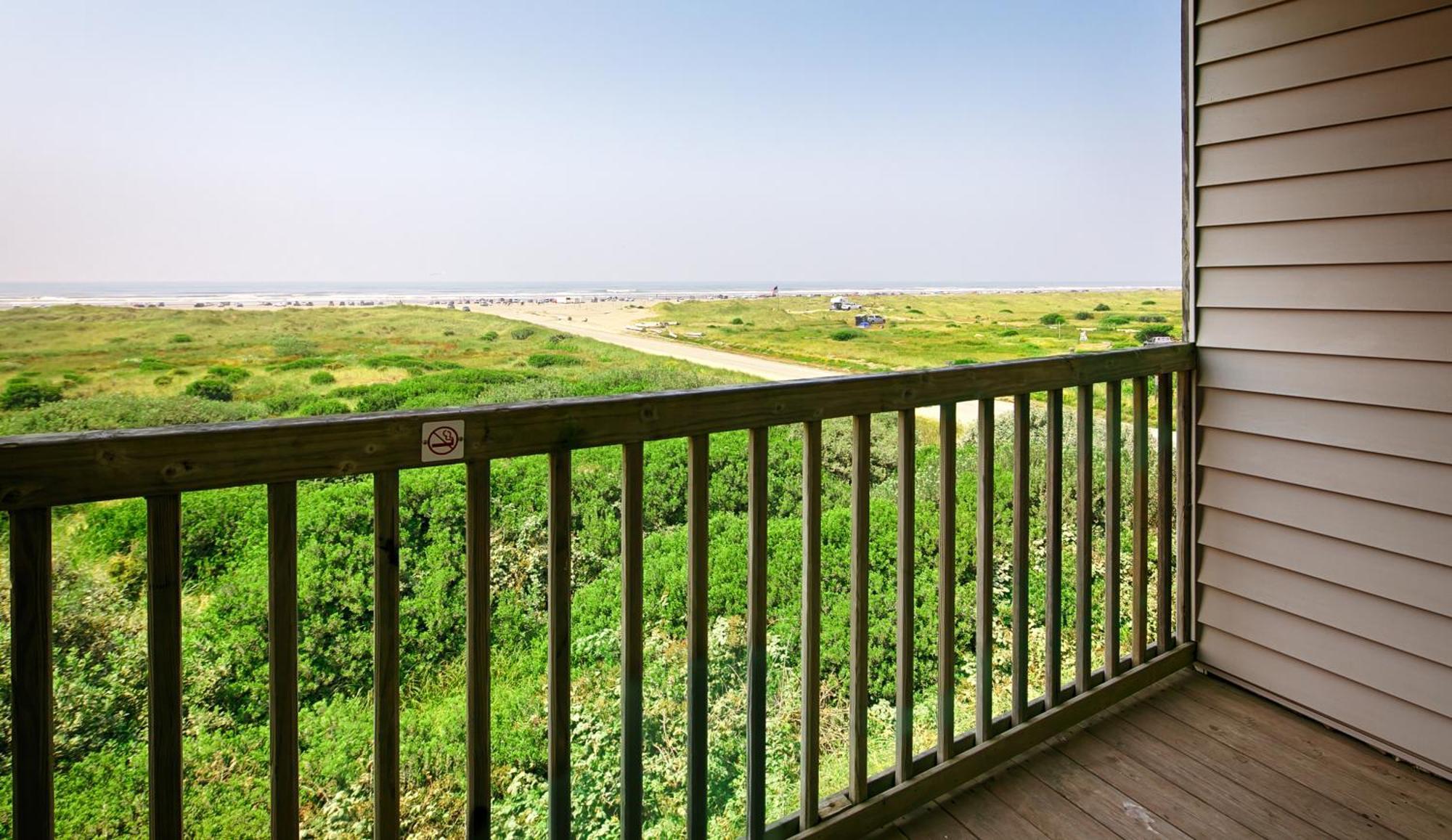 Lighthouse Suites Inn Ocean Shores Exterior photo